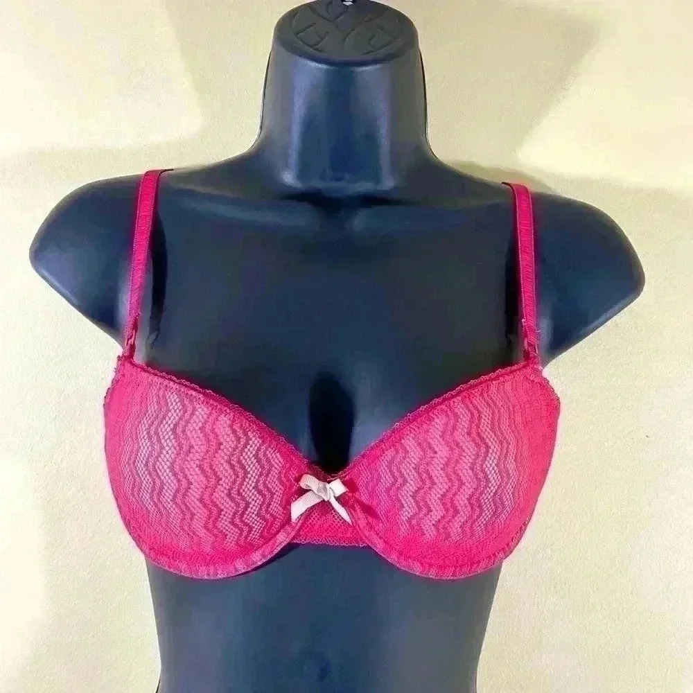 Elle Macpherson Intimates Pink Chevron Crochet‎ Bra